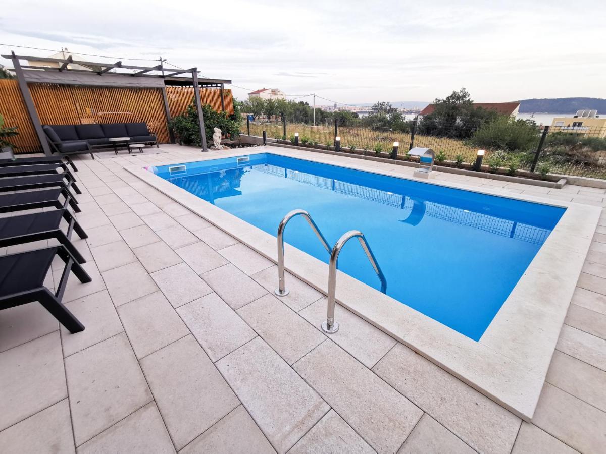 A4 Apartmani Kevic Kastela Dış mekan fotoğraf